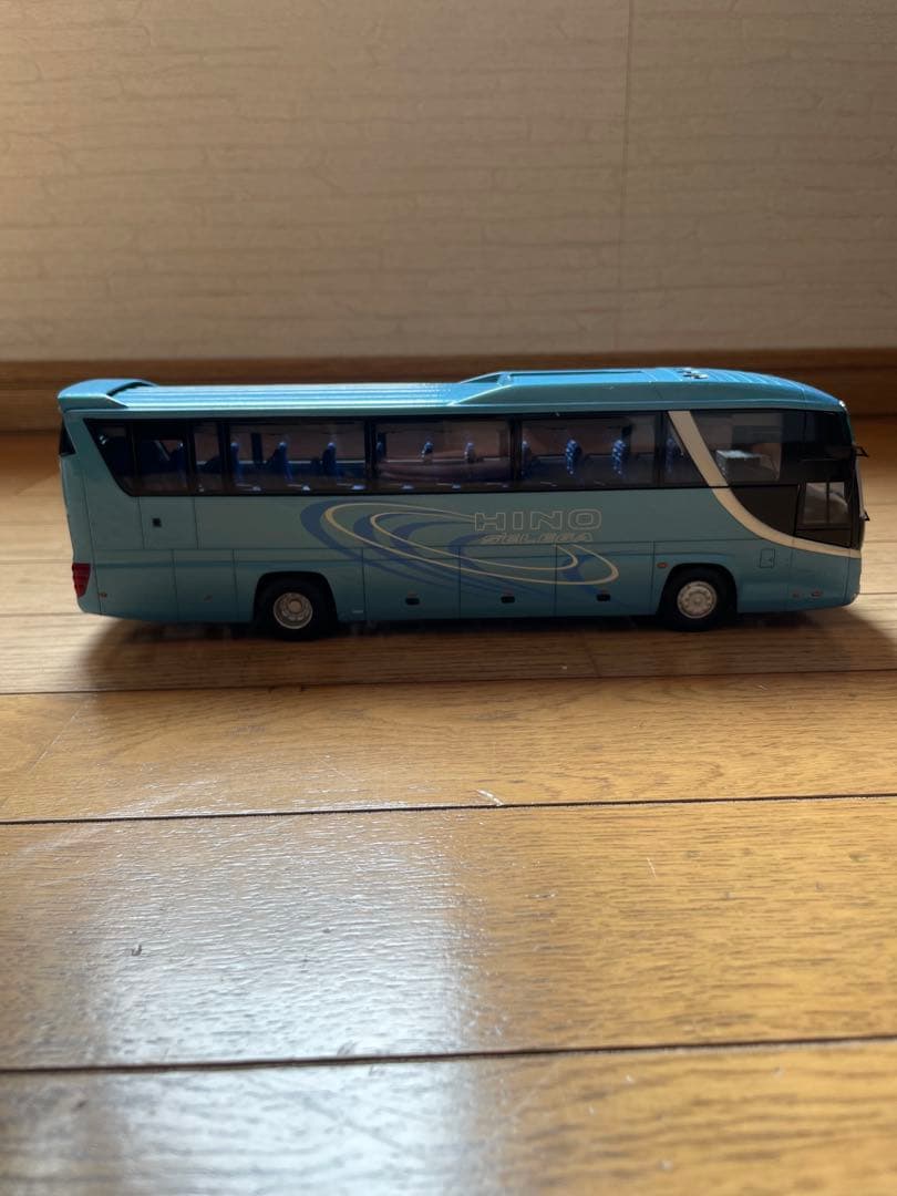 非売品】 日野セレガ ミニカー 1/43 - メルカリ