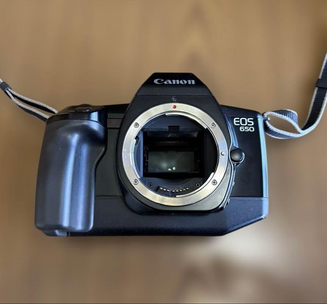 Canon EOS 650 フィルムカメラ - メルカリ
