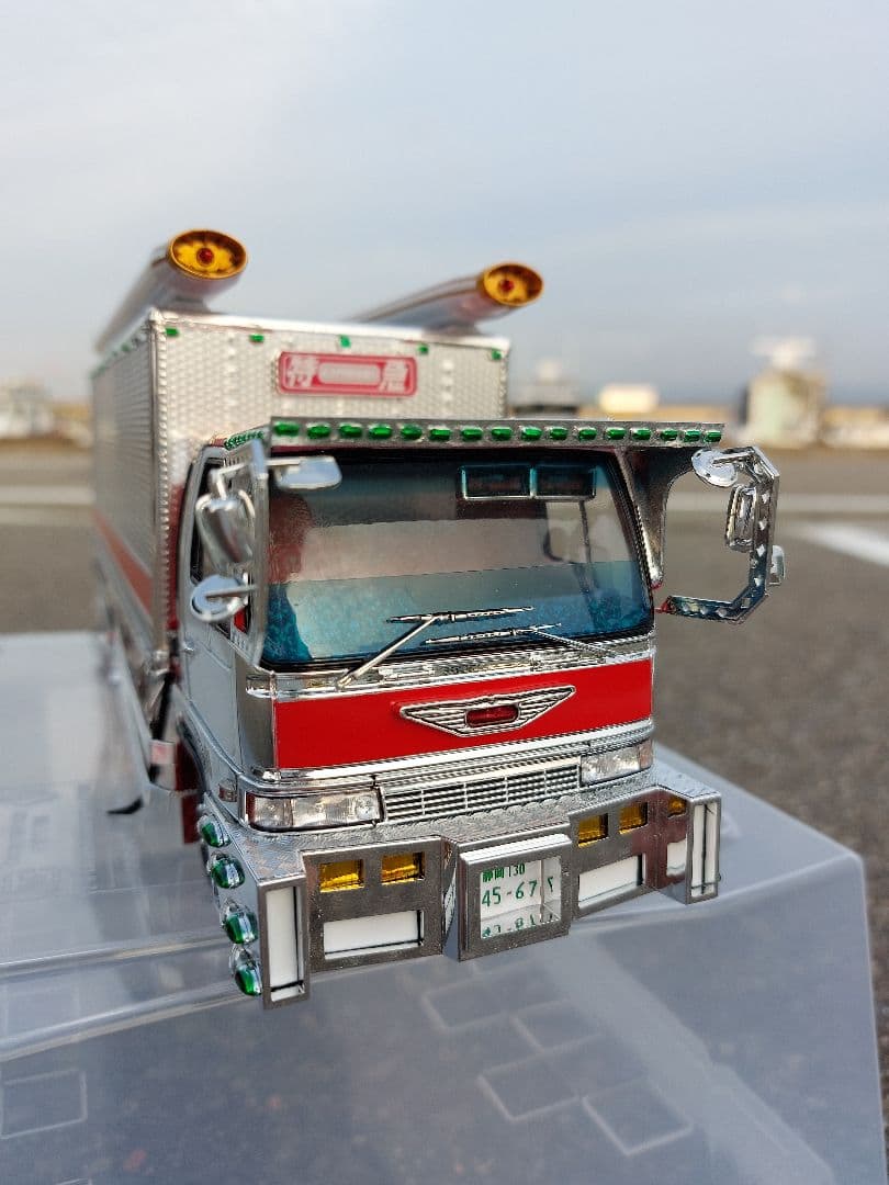 デコトラプラモデル フジミ 1/32 クルージングレンジャー 冷凍車 完成