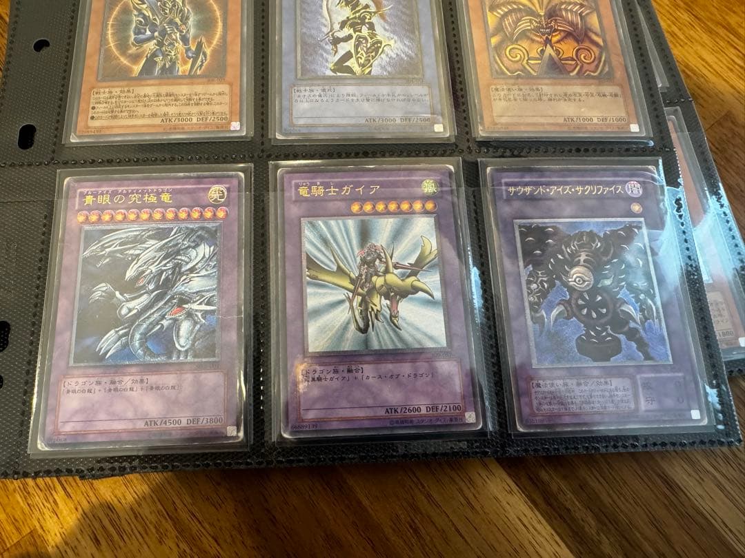 【遊戯王】旧レリーフ まとめ売り 約100枚 引退品