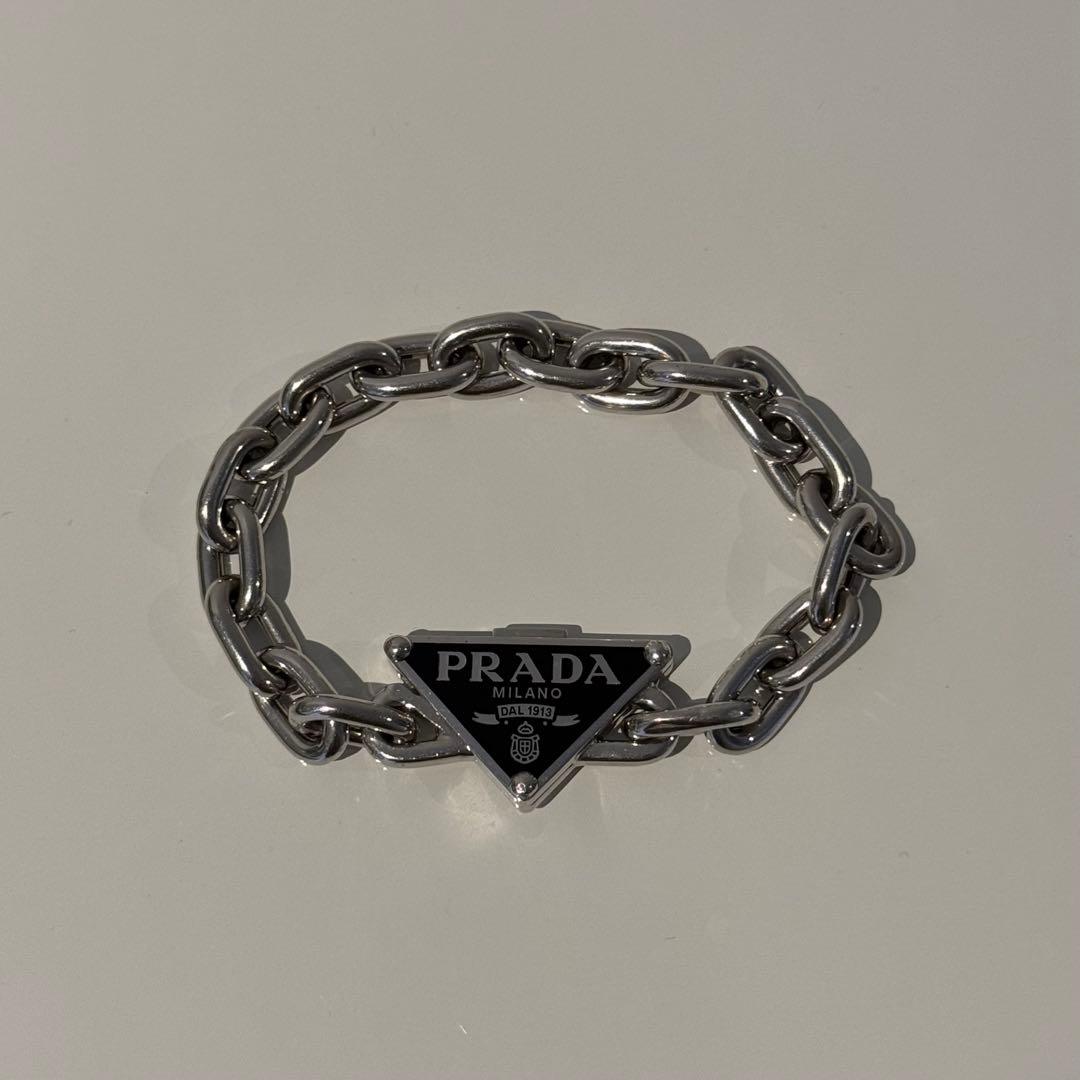 PRADA チェーンブレスレット トライアングルロゴ silver925 M - メルカリ