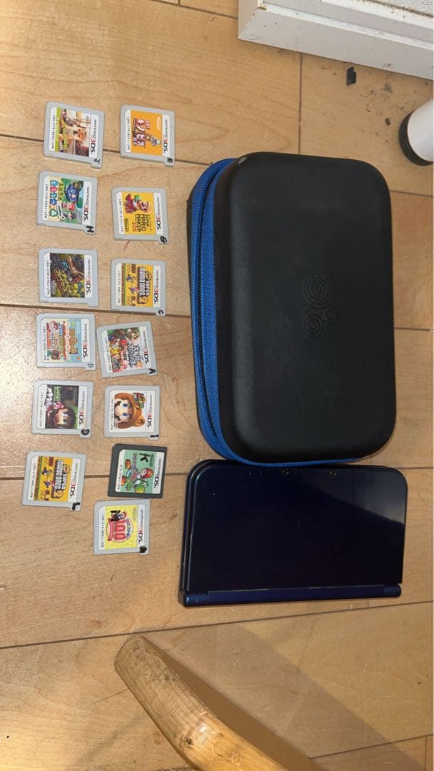 Nintendo 3DS ネイビーブルー 本体とゲーム10本と3DS用ケース Amazon | New ニンテンドー3DS LL メタリックブルー | ゲーム機本体