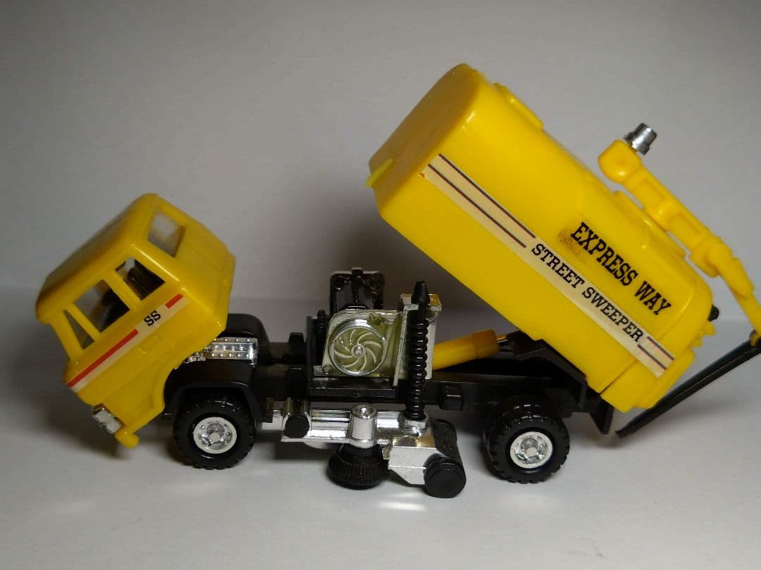 g*_様 【破損】 DELUXE BIG-1 デラックスビッグワンガム カバヤ - メルカリ