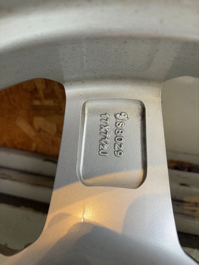 送料込225 50 17 ベンツ W205等に スタッドレスタイヤ付4本セット