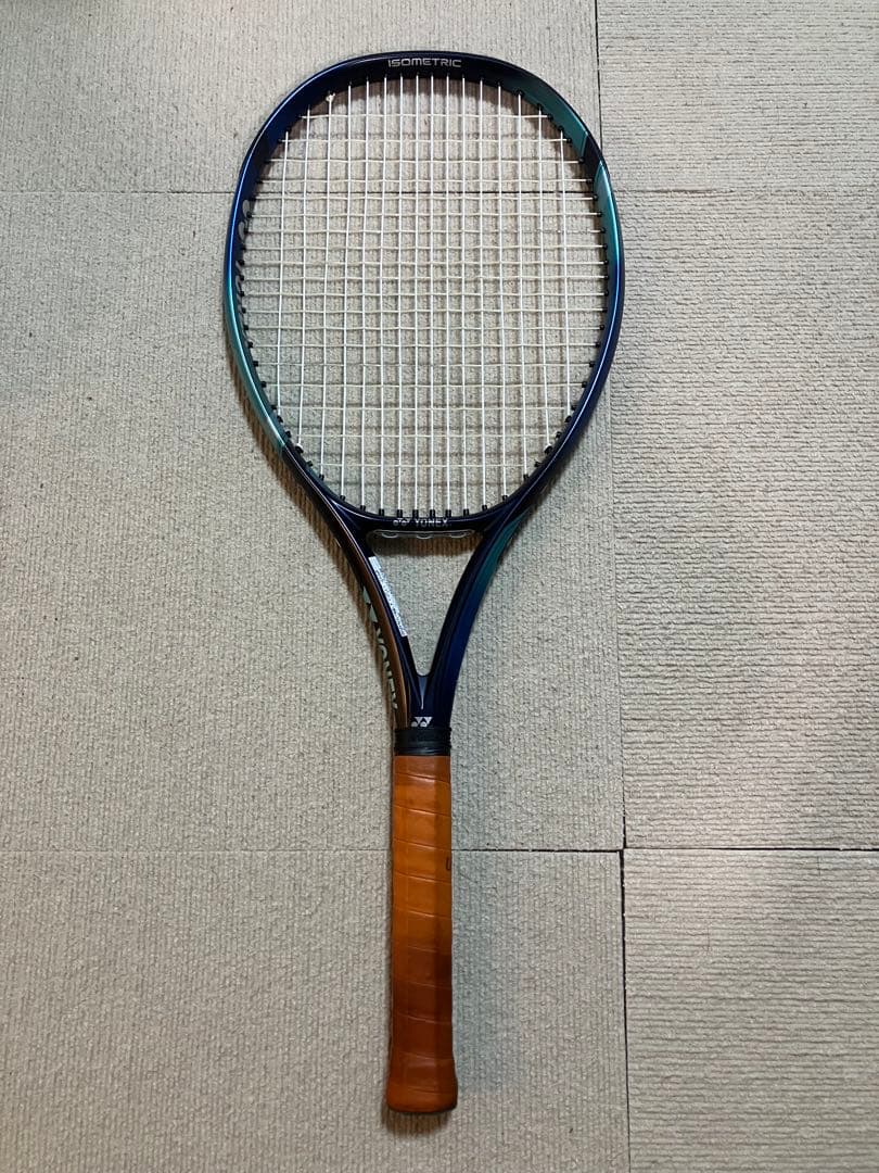 EZONE 100 2022年モデル YONEX 2022 EZONE 100+ Tennis Racquet Racket Blue 100sq 300g G2