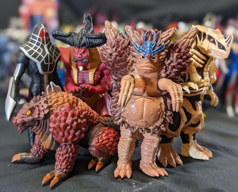 ウルトラマンコスモス＆登場怪獣・宇宙人ソフビフィギュア（バンダイ