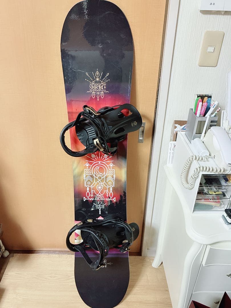 サロモンサブジェクト　138cm スノーボード　ビンディング・カバー付き サロモン(salomon) スノーボード 2点セット ボード板+ビンディング