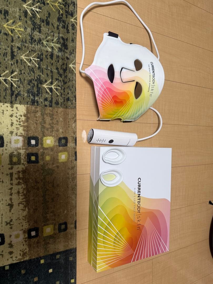 ボディ・フェイスケア CURRENTBODY Skin LED Face Mask 4in1 CurrentBody Skin LED 4イン1 マスク ｜LEDマスク | カレントボディ