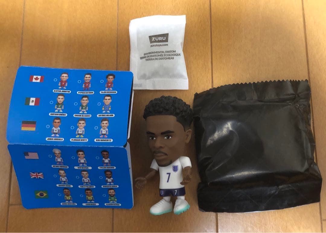 FIFA BALLERS レア 4体おまとめセット 未使用 梱包済 メッシ 付き
