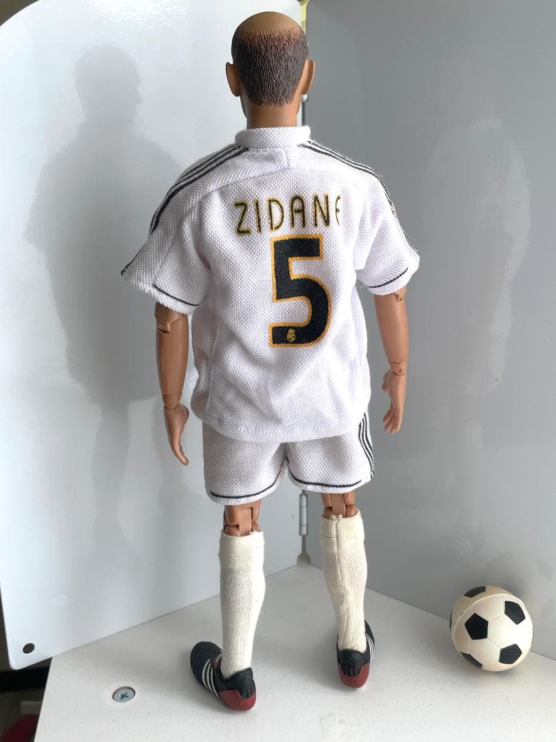 ジダン フィギュア レアル マドリード フランス adidas zidane - メルカリ