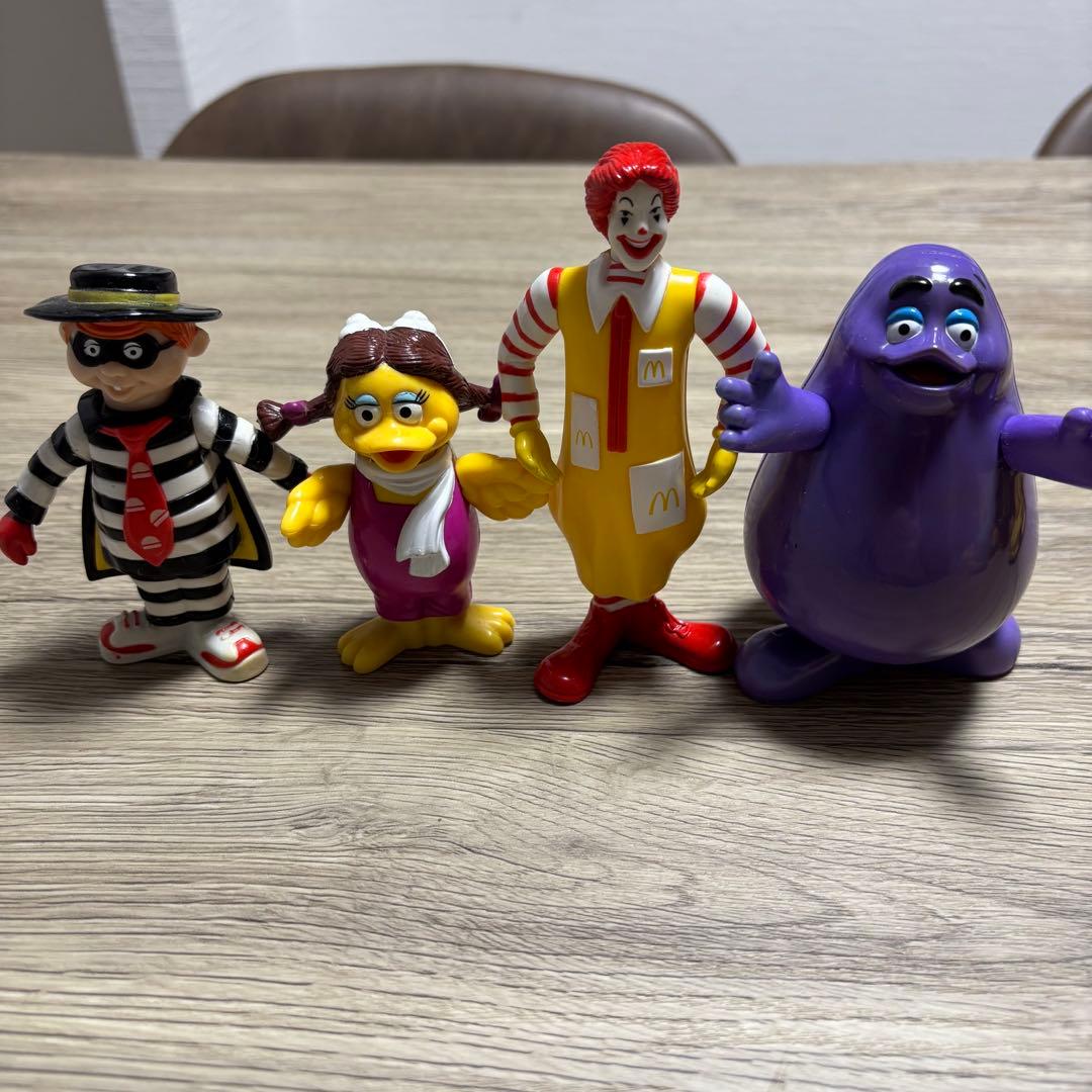 1993年 マクドナルド レトロ ハッピーセット - メルカリ