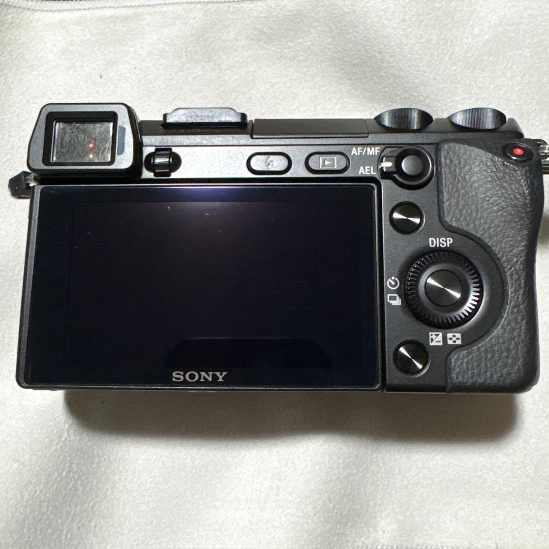 当時品 未使用SONY α NEX-7 ズームレンズキット ファインダーが難あり