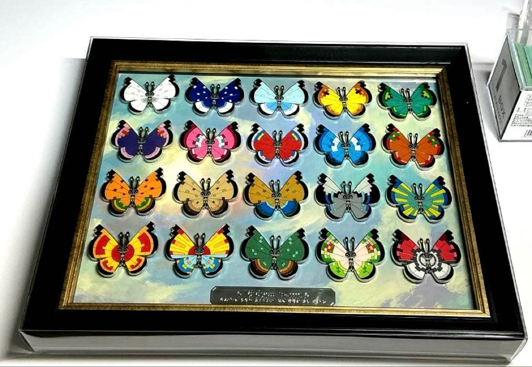 新品 ピンズコレクション ビビヨン　全20種セット　ポケモンセンター　額縁入り