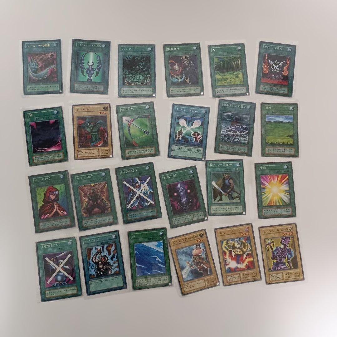 遊戯王カードまとめ売り、デッキ、サイコロ付き