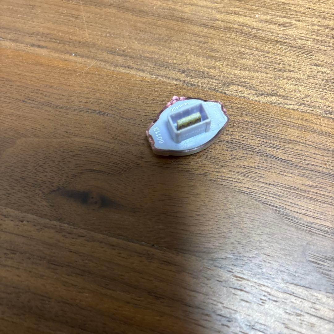 たまごっちピース　たまごっち　たまデコピアス　ディズニー　デコピアスのみ