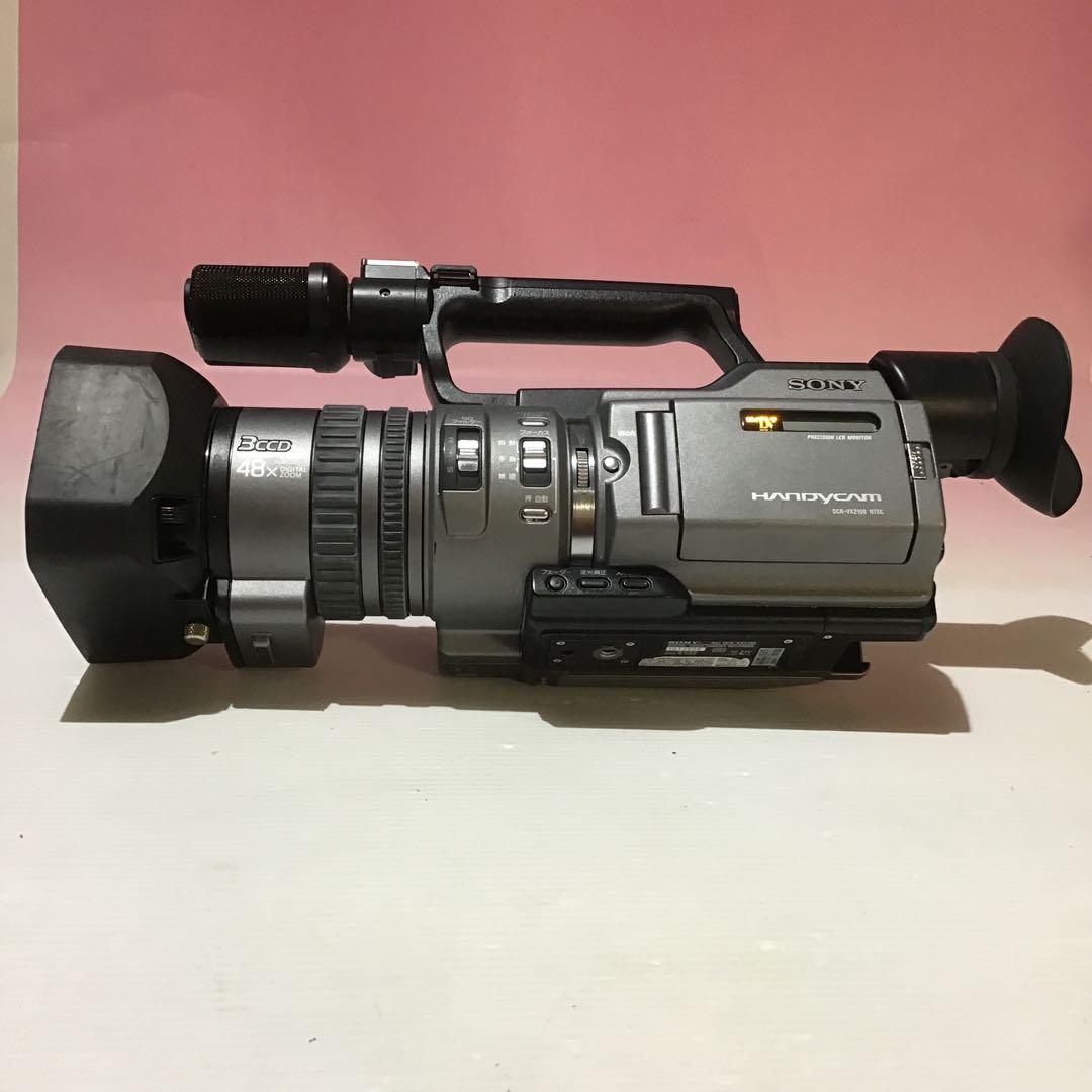 5022899 SONY HANDYCAM DCR VX2100 ビデオカメラ DCR-VX2100 特長 : 操作性 | デジタルビデオカメラ Handycam