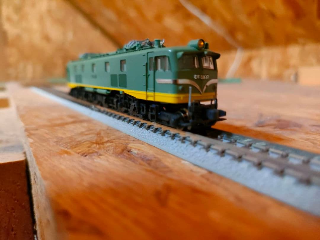 Nゲージ KATO 3048 EF58 初期形 大窓 ヒサシ付 青大将