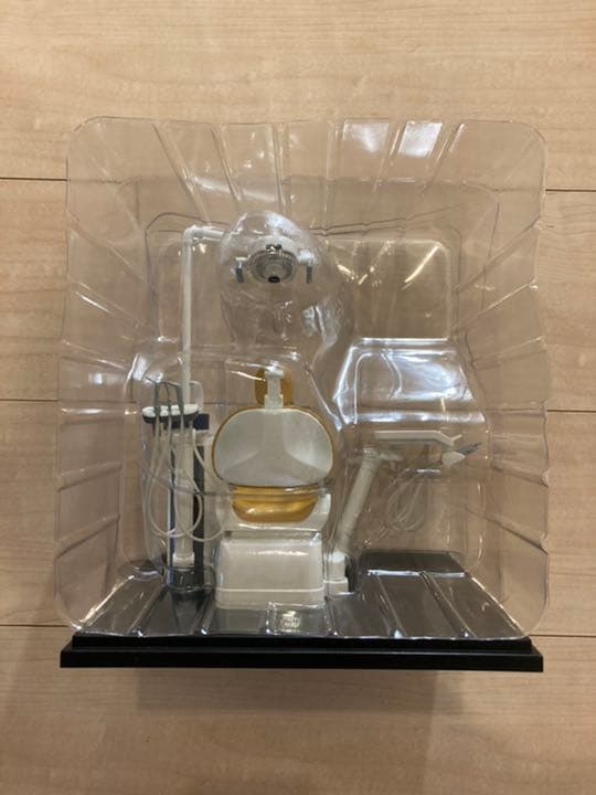 歯医者　デンタルチェアーユニット　フィギュア　非売品