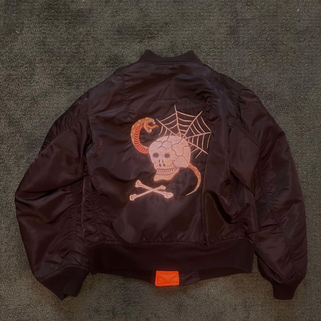 JOHN'S BY JOHNNY スカル刺繍 MA-1ジャケット - メルカリ