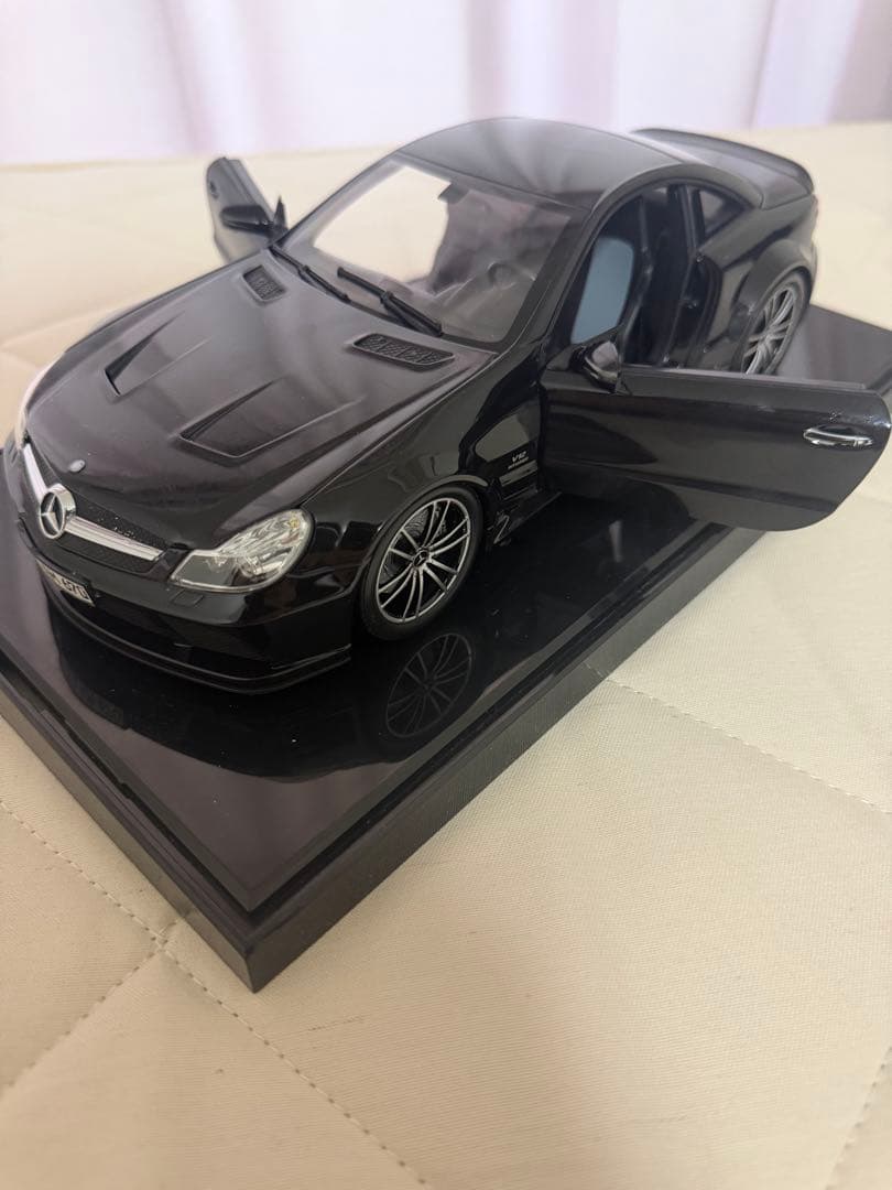 Mercedes-Benz SL65 AMG Black Series1/18 - メルカリ