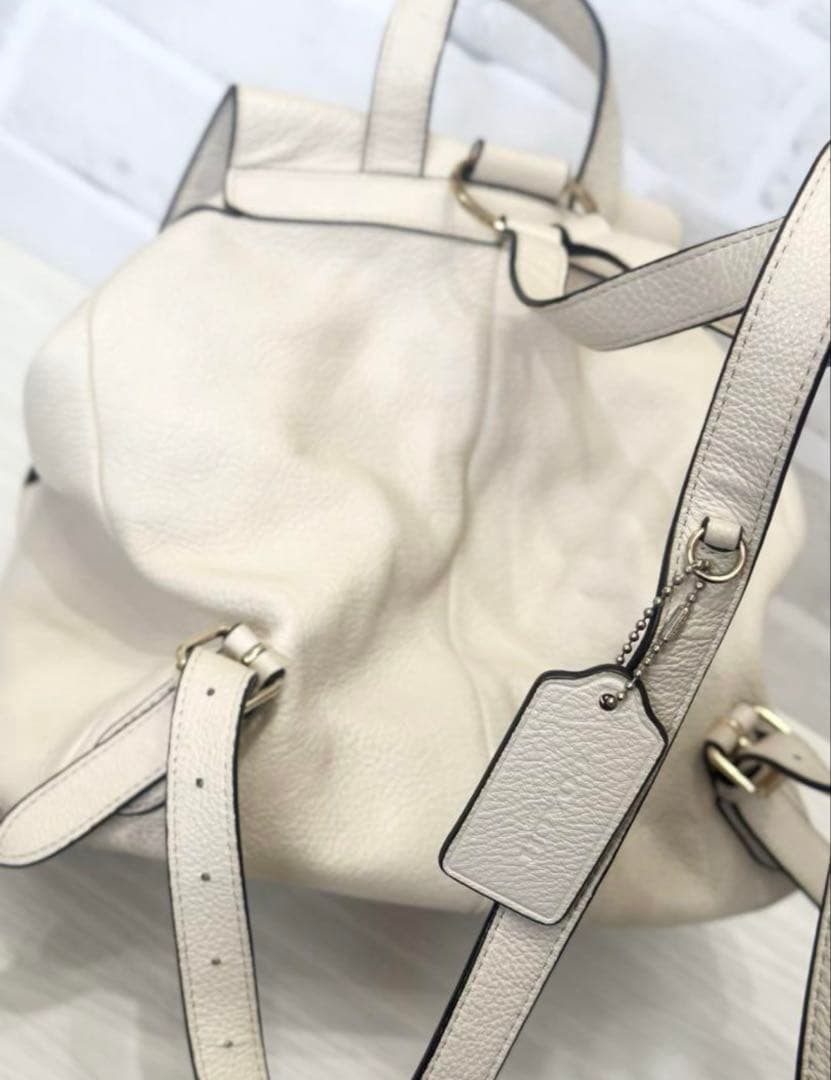 COACH F37410クリームホワイトレザー バックパックリュク
