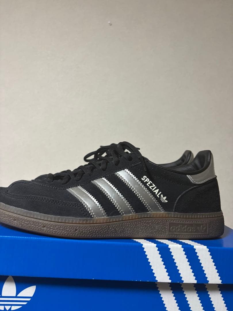 adidas spezial ブラック シルバー 27.5cm スニーカー
