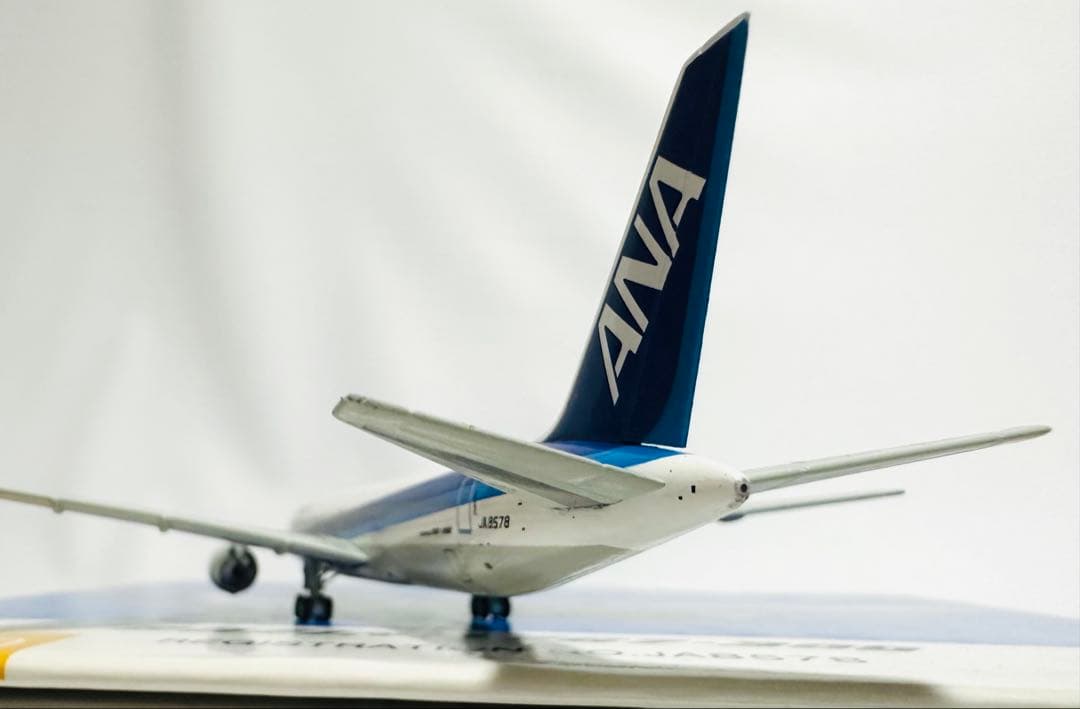 全日空商事1/400 ANA 767-300 モデル NH40016 - メルカリ