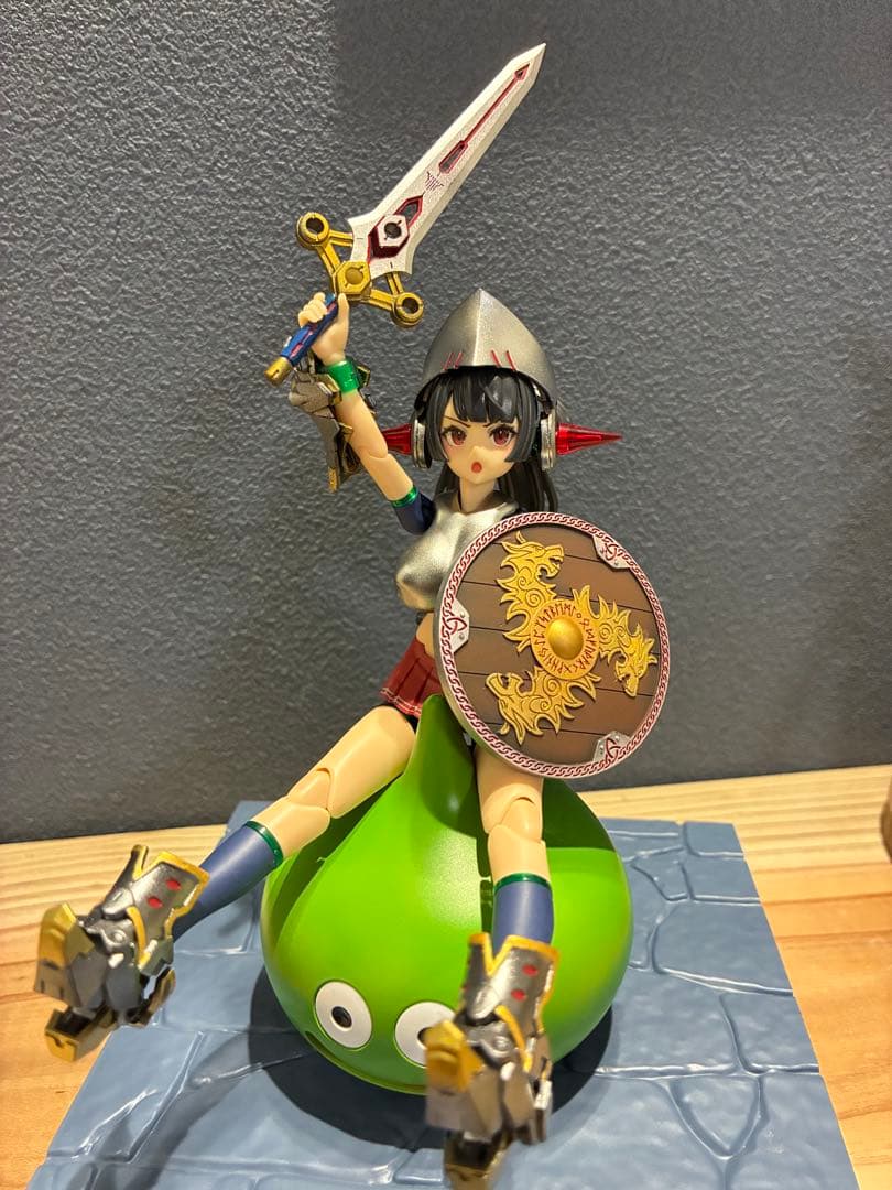 メガミデバイス　バスタードール　ナイト