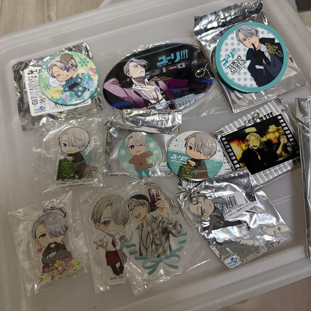 な*K様 ユーリ!!! on ICE ヴィクトル グッズセット Amazon.co.jp: ユーリ on ICE ヴィクトル グッズまとめ売り : おもちゃ