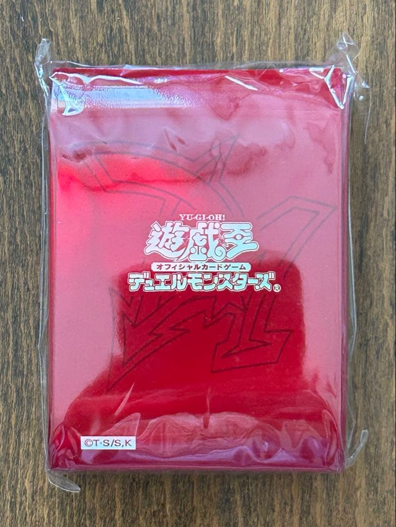 【未使用】遊戯王 スリーブ オシリスレッド 赤 60枚 初期 青スリーブ 60枚