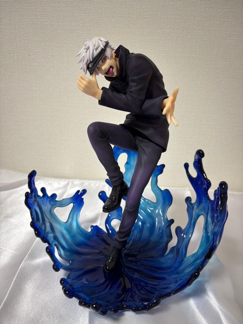 呪術廻戦 五条悟 1/7スケールフィギュア