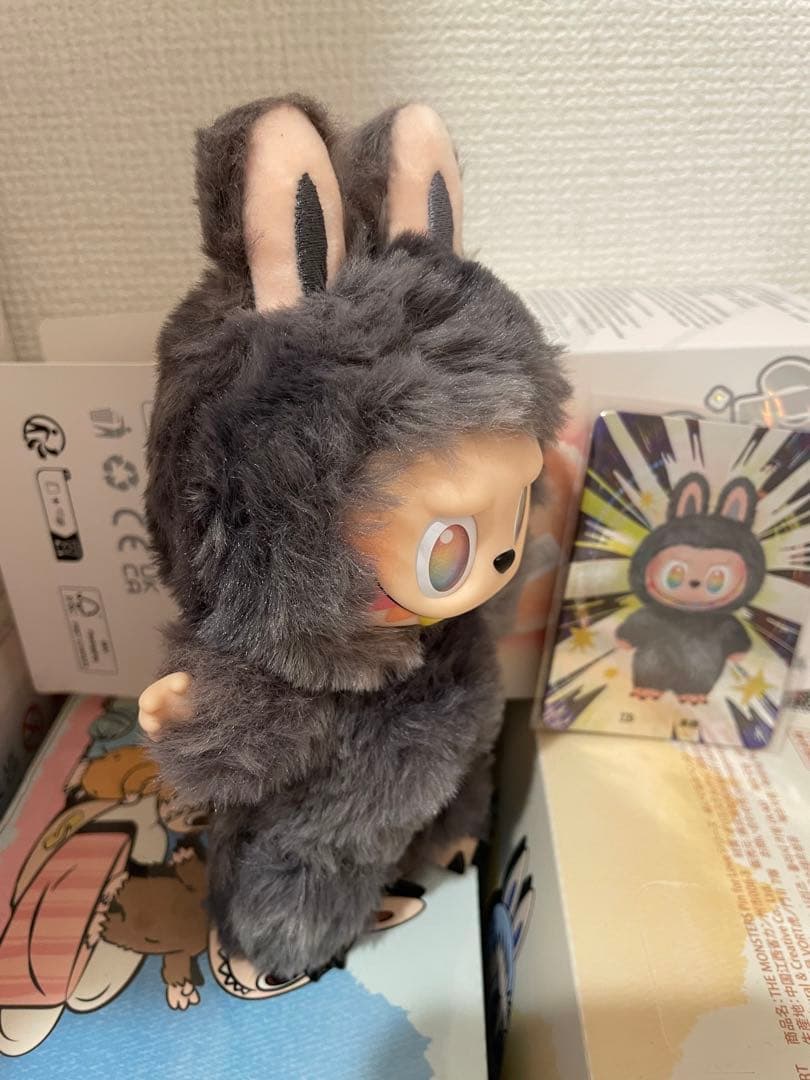 ラブブ POPMART Big Into Energy V3 IDシークレート