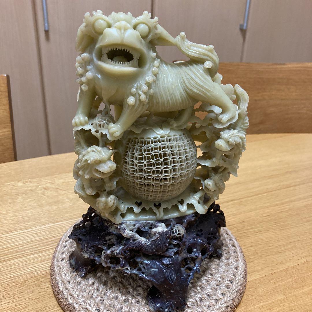 中国古美術/藍釉白抜梅花紋大瓶(景徳鎮窯)