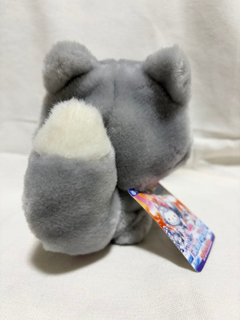 公*o様 【希少】北海道限定 ハローキティ 銀ギツネ ぬいぐるみ 収納ボックス付