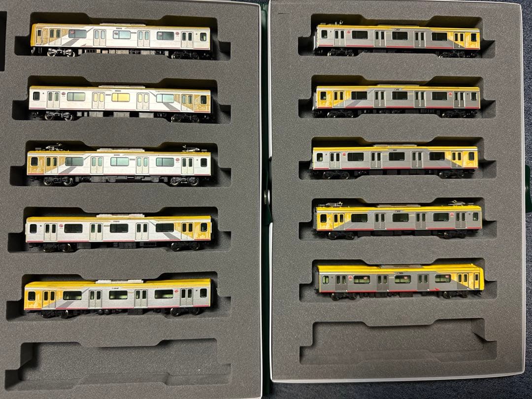 KATO 東急5050系　ヒカリエ 号　初回生産限定品 KATO】東急電鉄5050系4000番台 Shibuya Hikarie号（アンテナ増設）2024