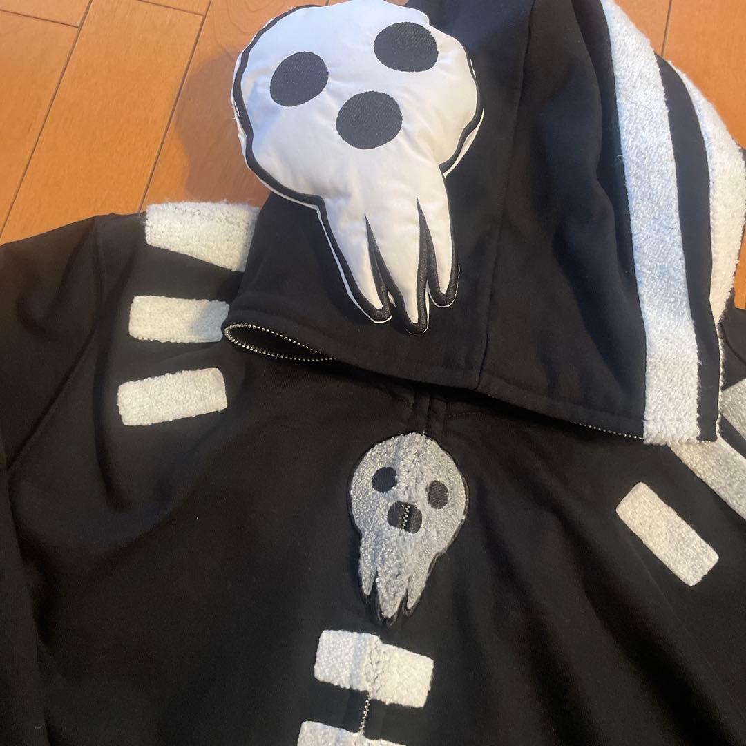 KAKAZZY ジップフーディ ソウルイーター - メルカリ