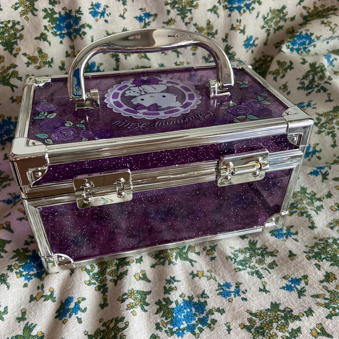 チャーミーキティ♡レトロ　持ち手付き小物入れ　未使用