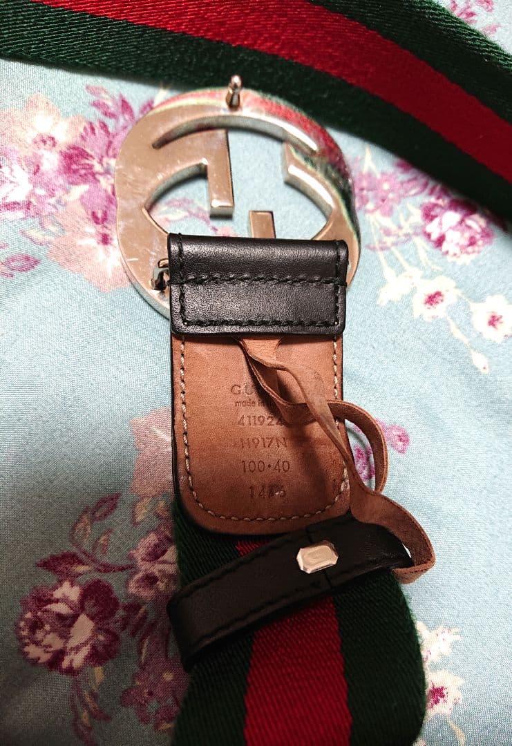 GUCCI 緑赤ストライプ ベルト