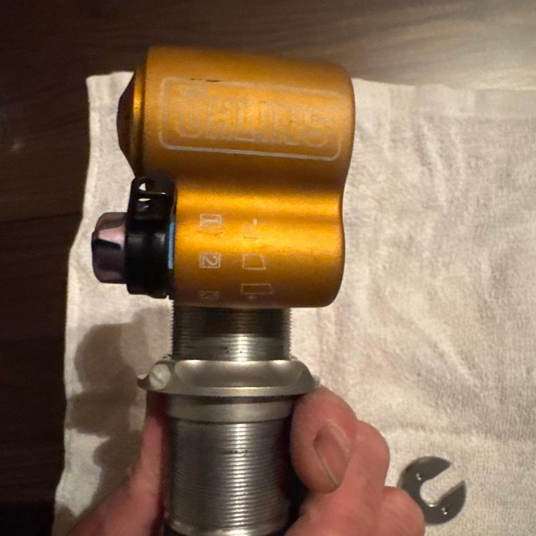 Öhlins TTX22M.2 Coilリアショック230×60※スプリング無し - メルカリ