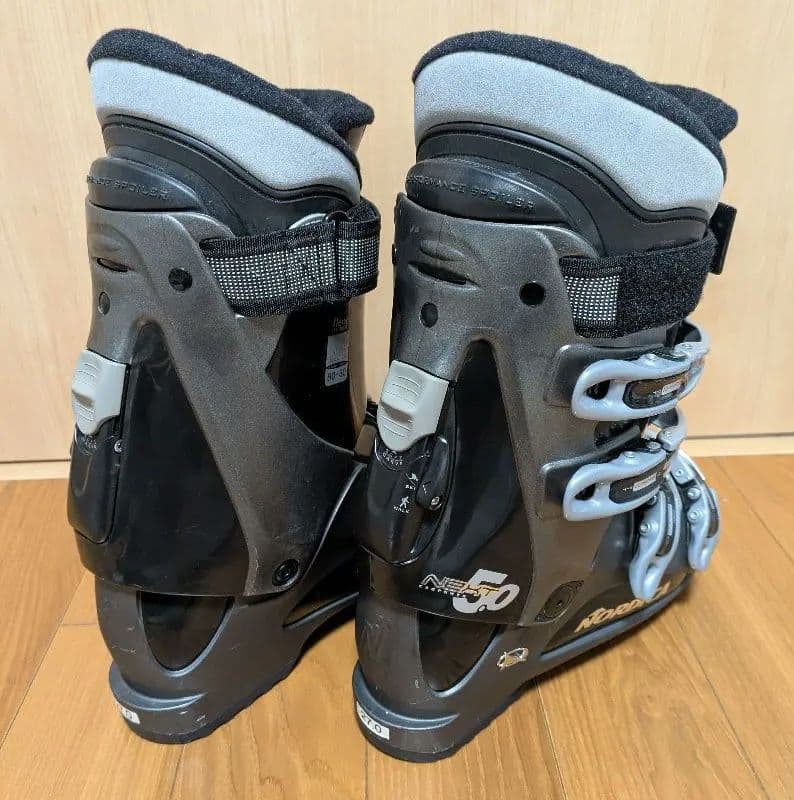 NORDICA　NEXT5.0　27.0cm　スキーブーツ　ブラック