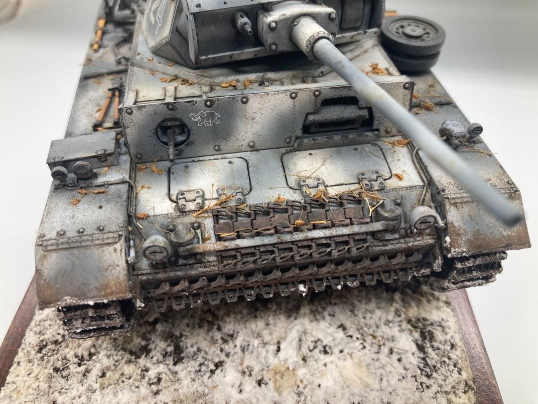 戦車模型完成品 1/35 3号戦車L型 ヴィネット全塗装済み完成品