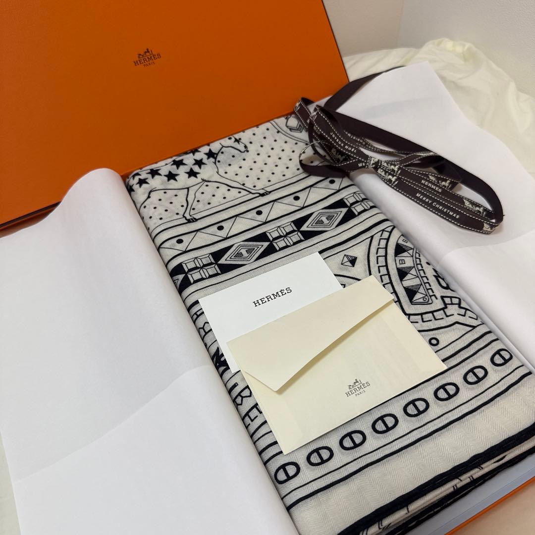 【専用】新品未使用エルメス《カレジェアン140》シュバル・ドゥ・クール・バンダナ