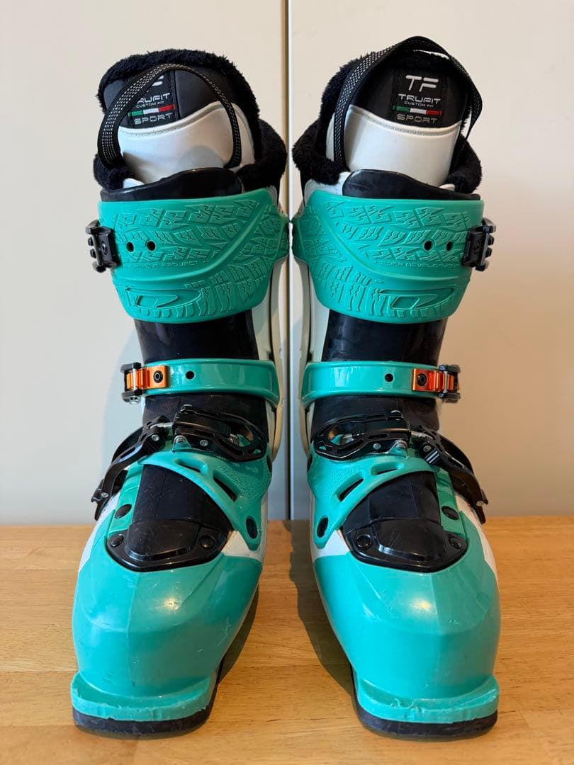 Dalbello ダルベロ スキーブーツ　27.5cm