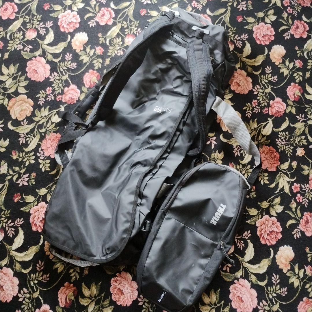 Thule Chasm 90ダッフルバッグ　ブラック Thule Chasm | Thule | 日本
