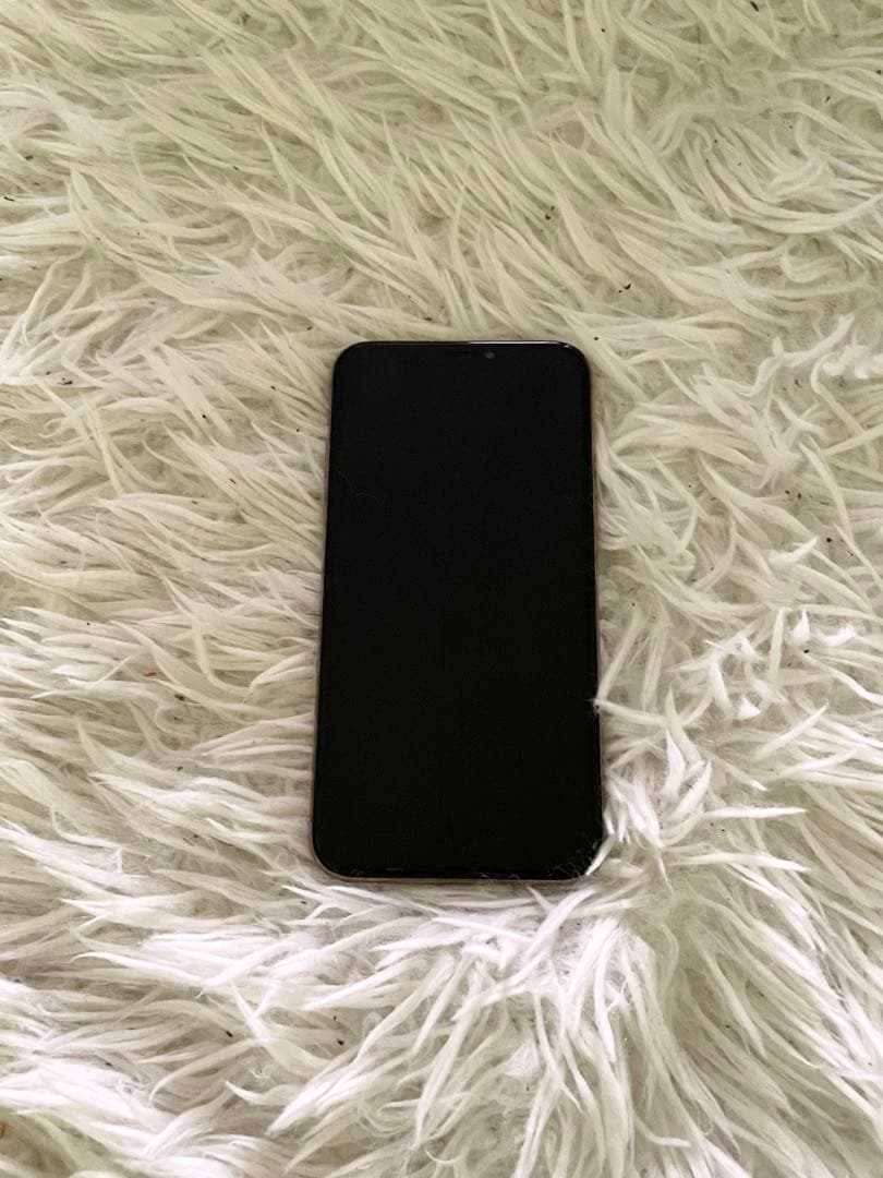 スマートフォン本体 iPhone XS 256GB Gold Amazon.com: Apple iPhone XS, US Version, 256GB, Gold - AT&T