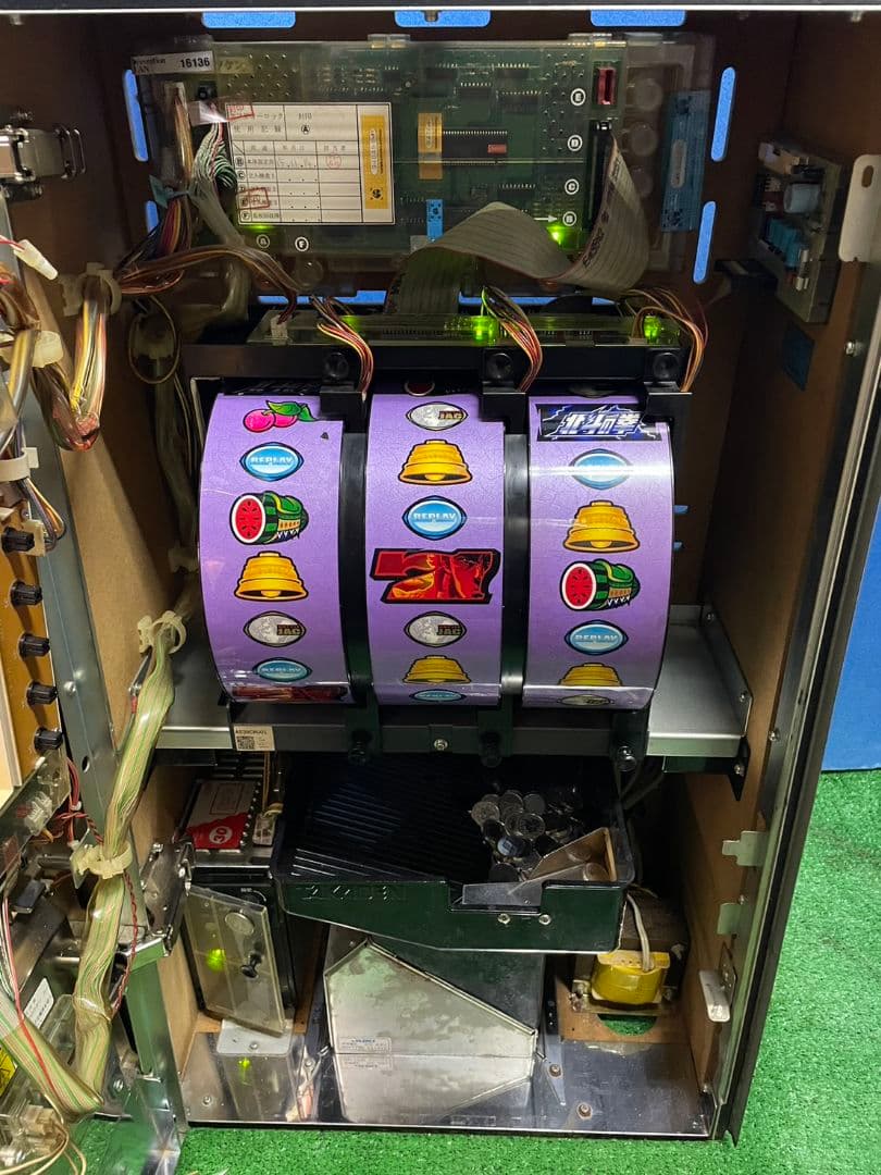 パチスロ実機　北斗の拳(4号機)