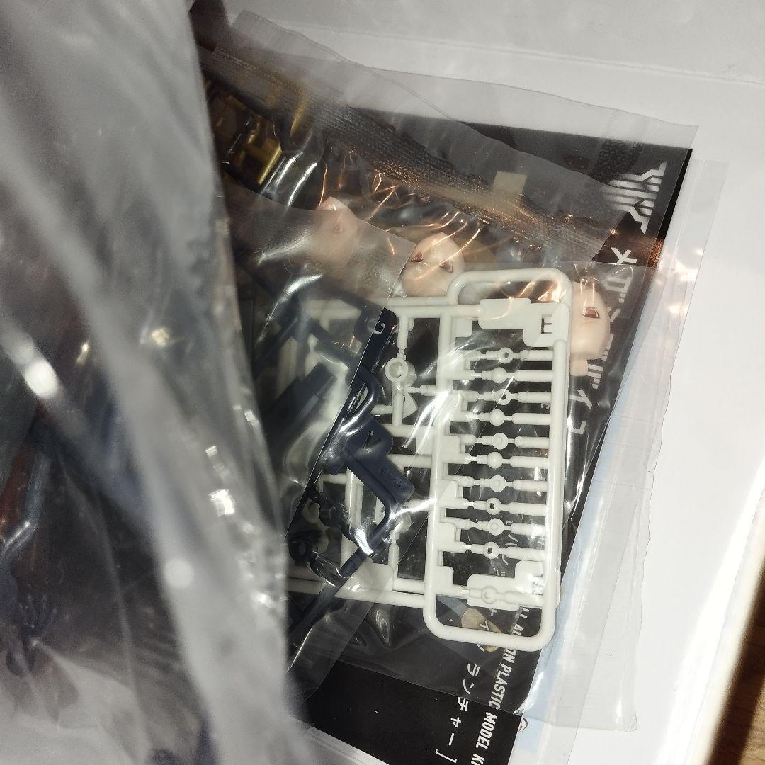 未開封　武装神姫 　メガミデバイス 　プラモデル