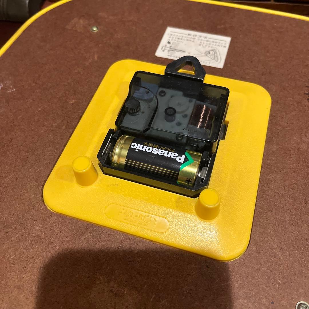 昭和レトロ ポップ FORTUNE JEWELRY QUARTZ 壁掛け時計 - メルカリ