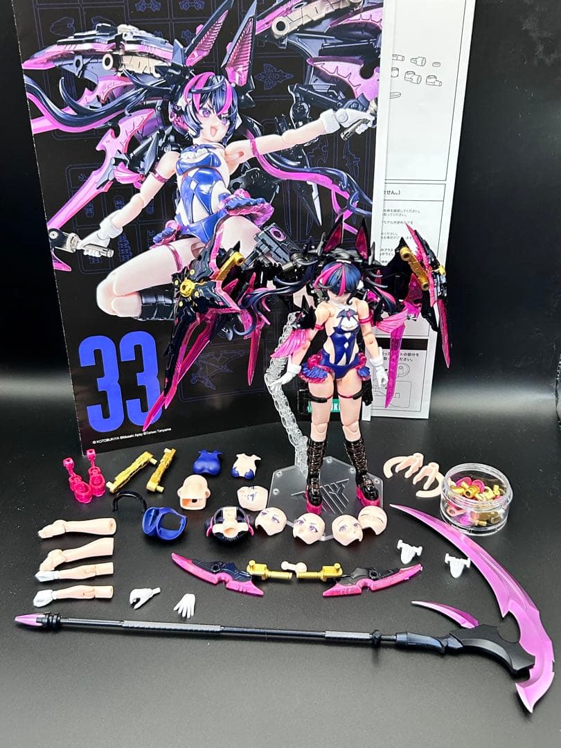 メガミデバイス　デザイアメイデン　レイダー 塗装済み完成品　パラディンデカール