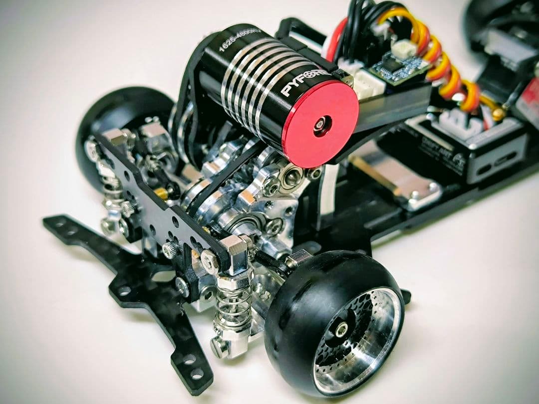 蚊車 ドリラジ nissan GTR 2000 タミヤ1/24